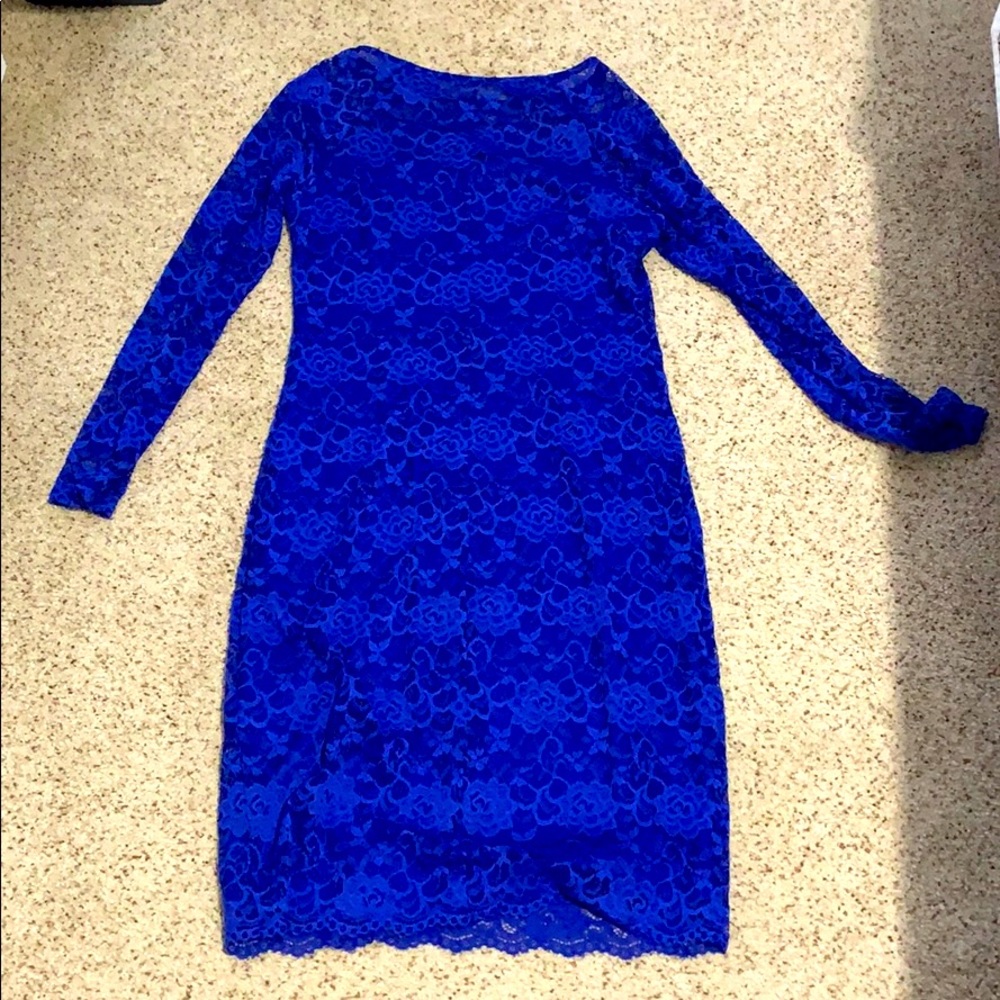 Cute blue dress with design pattern